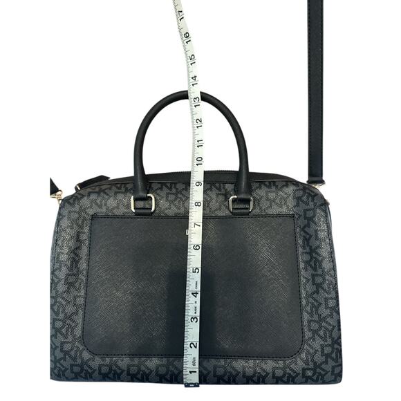 DKNY Original Black Mono Doctor’s Bag with Crossbody Strap – Never Used - Picture 8 of 9